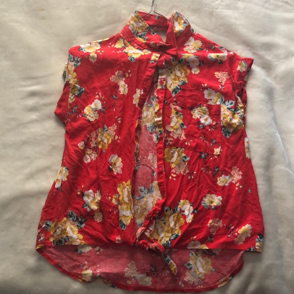 Bright Red Flower Shirt w/ Cross on The Back
